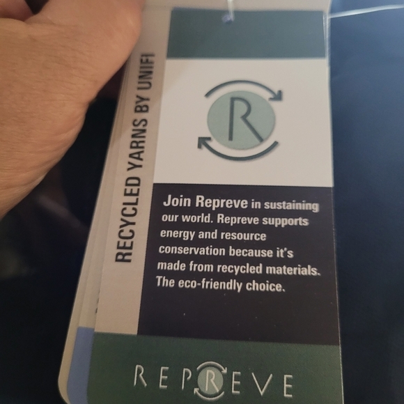 Repreve aio NWT xl - Picture 5 of 8